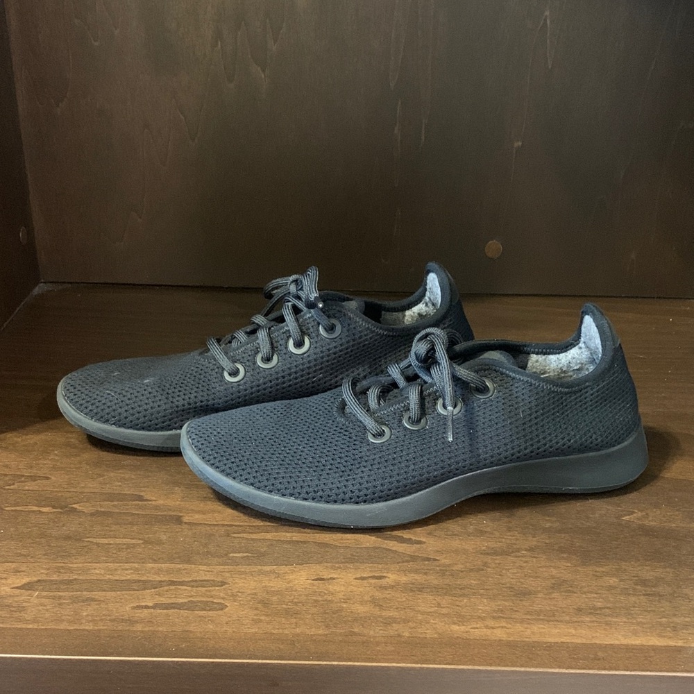 Allbirds Black Tree Runner Shoe Size 8